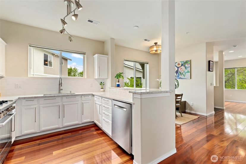 Property photo for 14915 38th Drive Se #u1153, Bothell photo 9