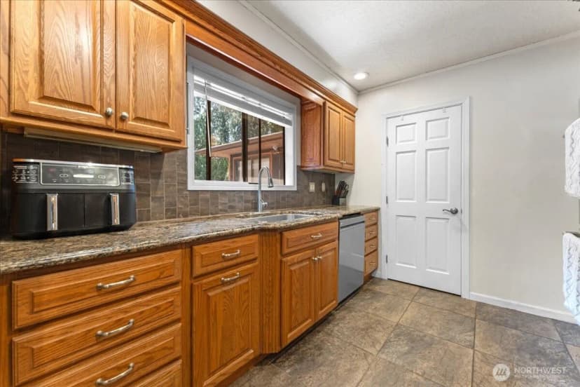 Property photo for 2102 Bloyd Street, Kelso photo 7