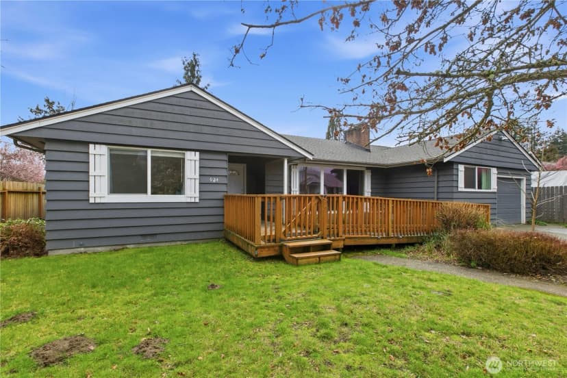 Property photo for 924 7th Avenue Nw, Puyallup photo 3