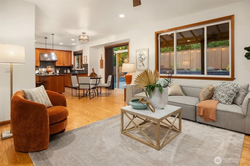 Property photo for 4727 245th Lane Se, Sammamish photo 9
