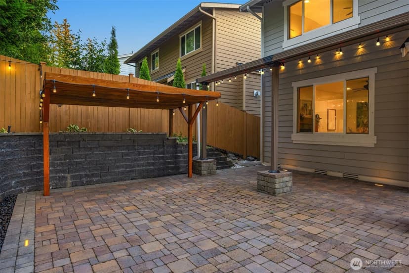 Property photo for 4727 245th Lane Se, Sammamish photo 32