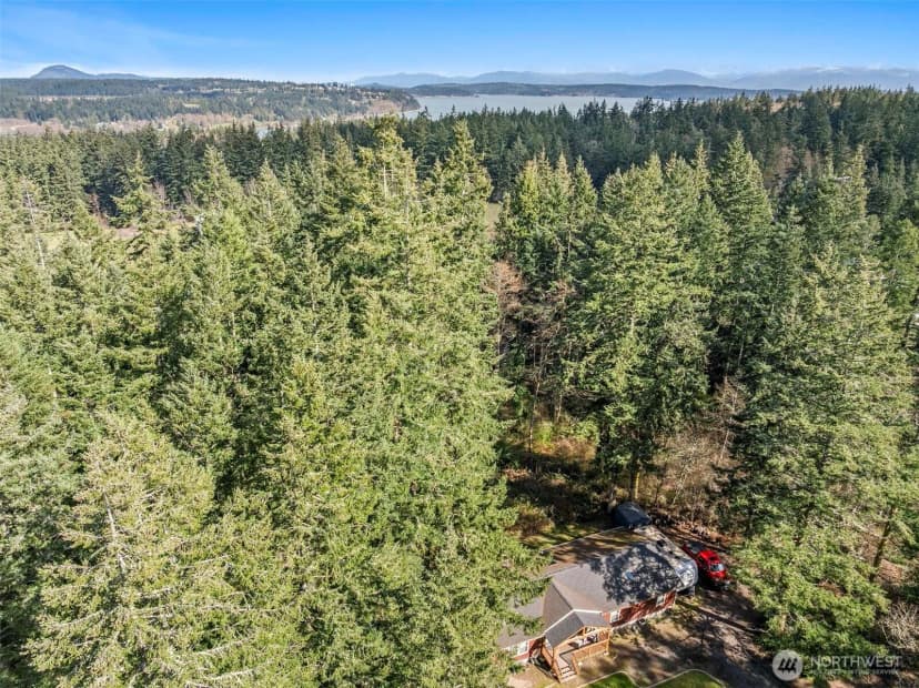Property photo for 371 Sunset Drive, Oak Harbor photo 30