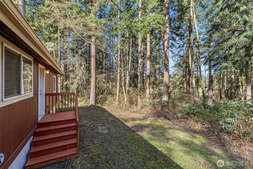 Property photo for 371 Sunset Drive, Oak Harbor photo 28