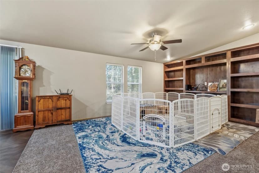 Property photo for 371 Sunset Drive, Oak Harbor photo 16