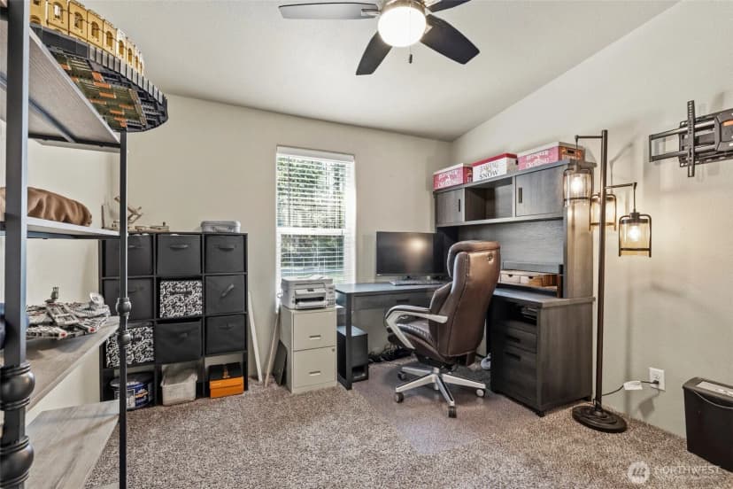 Property photo for 371 Sunset Drive, Oak Harbor photo 18