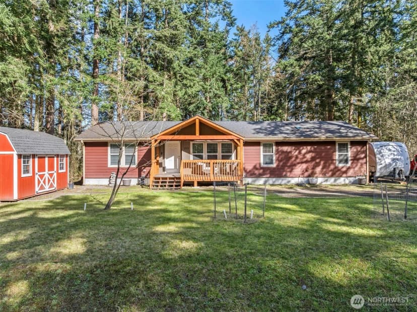 Property photo for 371 Sunset Drive, Oak Harbor photo 29