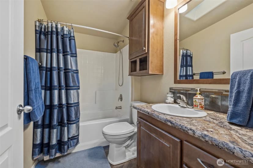 Property photo for 371 Sunset Drive, Oak Harbor photo 20