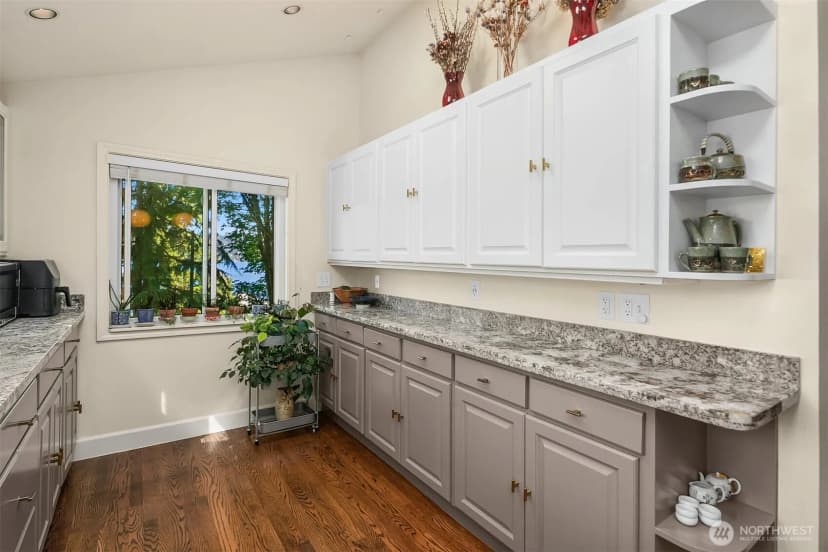 Property photo for 13731 42nd Place Ne, Seattle photo 13