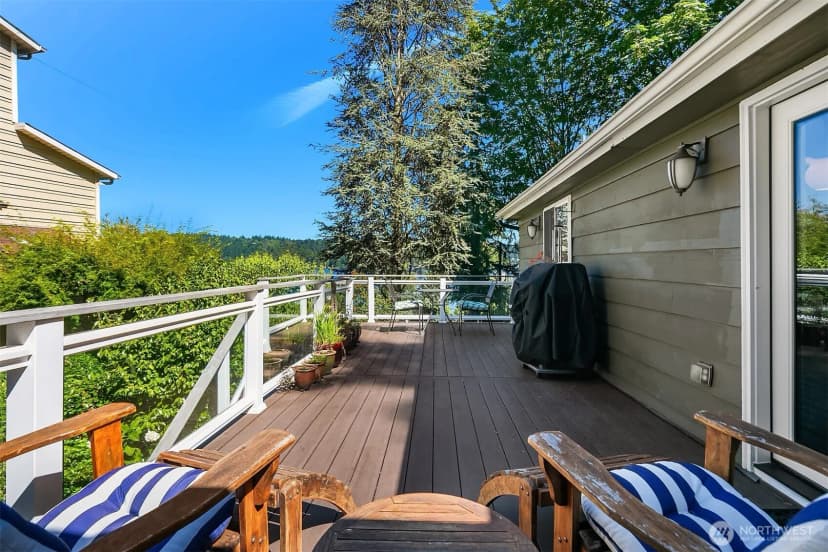 Property photo for 13731 42nd Place Ne, Seattle photo 14