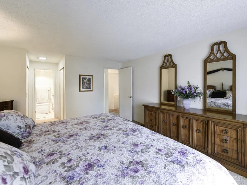 Property photo for 7713 Zircon Drive Sw, Lakewood photo 22
