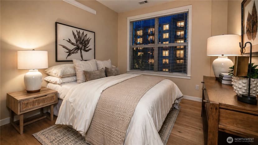 Property photo for 10042 Main Street #427, Bellevue photo 23