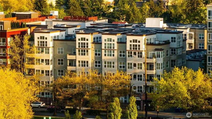 Property photo for 10042 Main Street #427, Bellevue photo 37