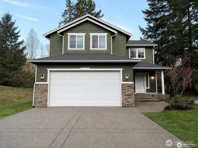 Property photo for 4158 Se Fairway Circle, Port Orchard