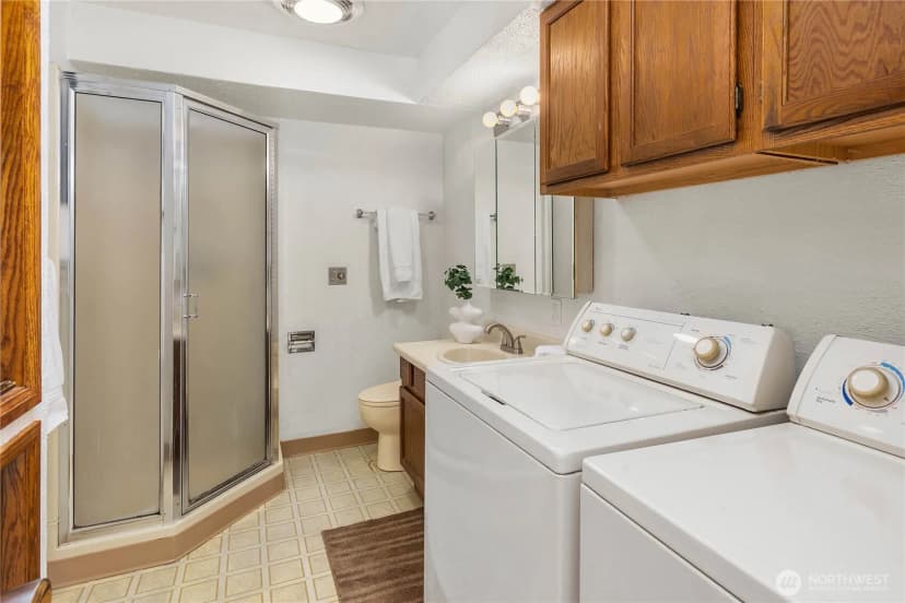 Property photo for 14514 Ne 5th Street, Bellevue photo 22
