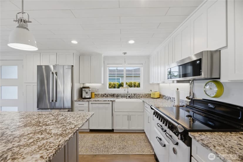 Property photo for 138 Lummi Drive, La Conner photo 18