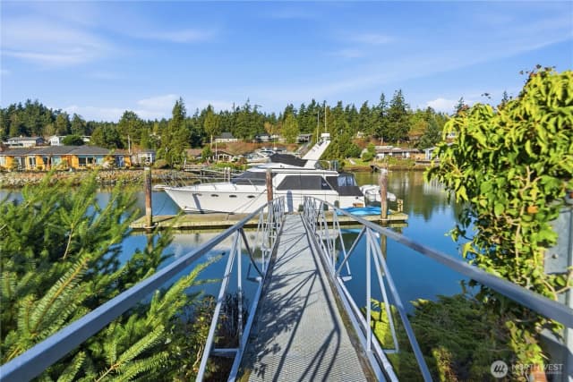 Property photo for 138 Lummi Drive, La Conner photo 3