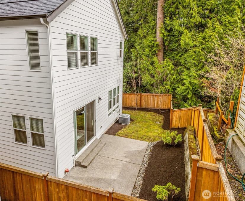 Property photo for 24509 Ne 13th Place, Sammamish photo 34