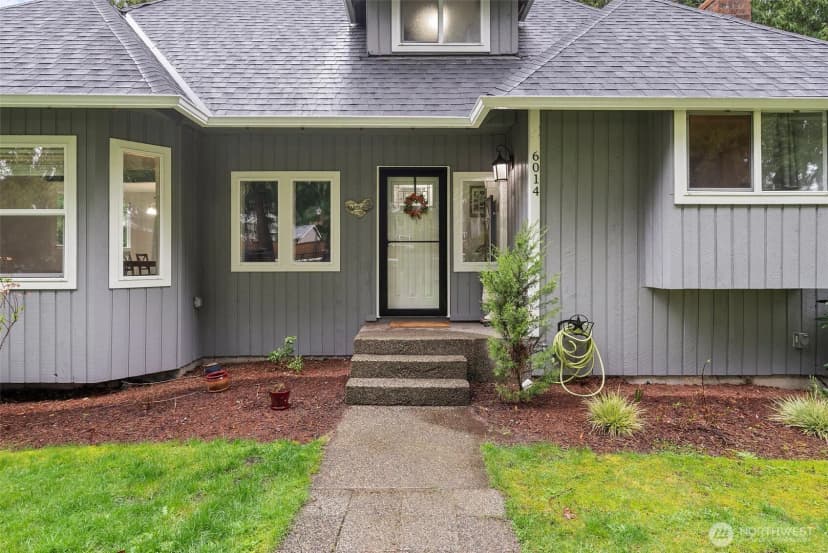 Property photo for 6014 207th Avenue E, Bonney Lake photo 3