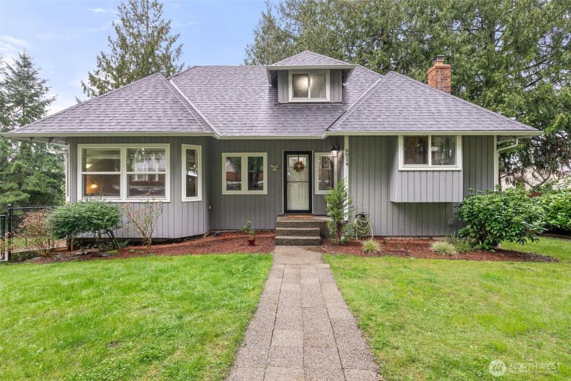 Property photo for 6014 207th Avenue E, Bonney Lake