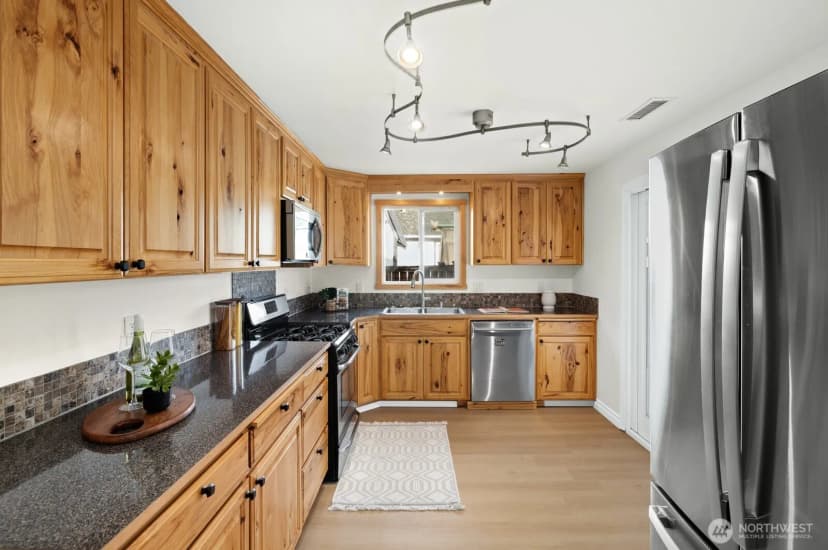 Property photo for 506 Train Street Se, Orting photo 9