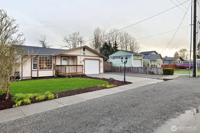 Property photo for 506 Train Street Se, Orting photo 4