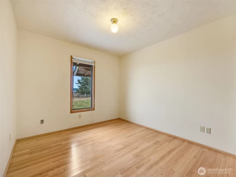 Property photo for 25906 Sandridge Road, Ocean Park photo 32