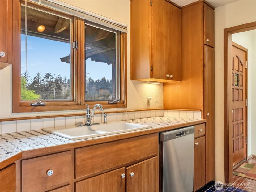 Property photo for 25906 Sandridge Road, Ocean Park photo 6