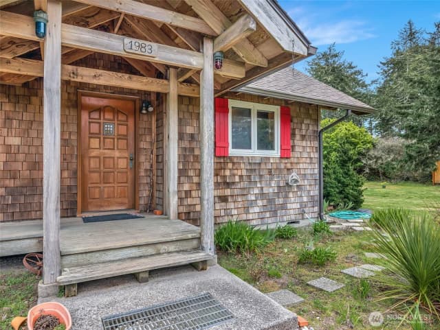 Property photo for 25906 Sandridge Road, Ocean Park photo 3