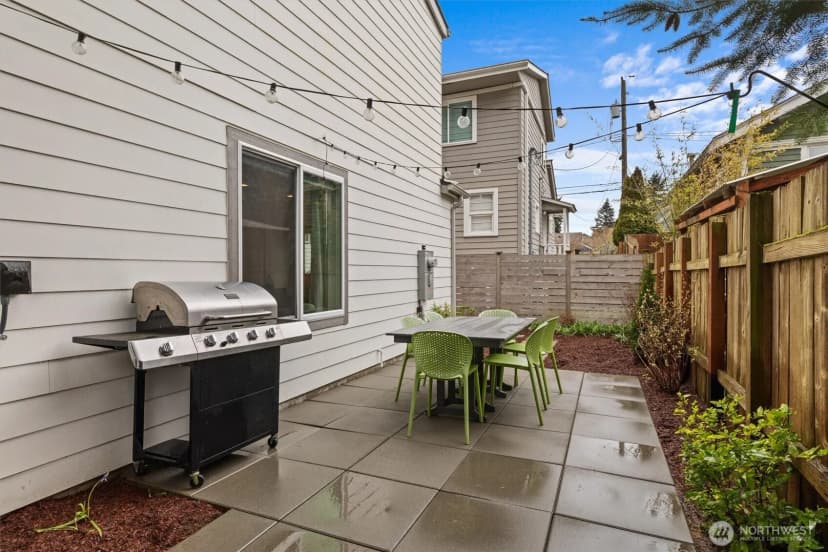 Property photo for 7344 23rd Avenue Nw #b, Seattle photo 25