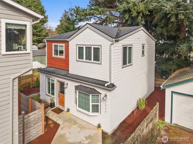 Property photo for 7344 23rd Avenue Nw #b, Seattle