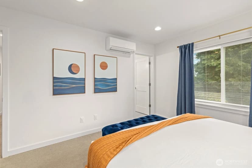 Property photo for 7344 23rd Avenue Nw #b, Seattle photo 16
