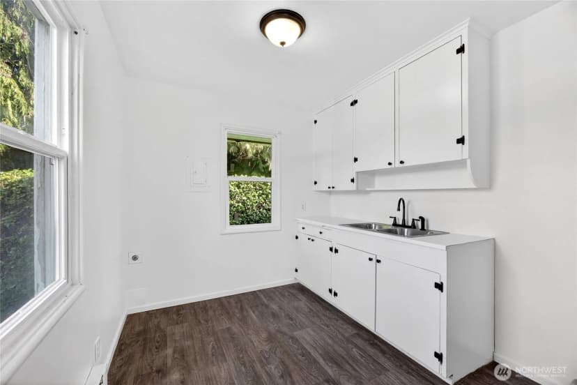 Property photo for 5222 -36 Delridge Way Sw, Seattle photo 15