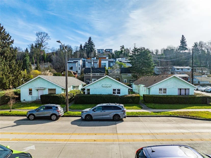 Property photo for 5222 -36 Delridge Way Sw, Seattle photo 9