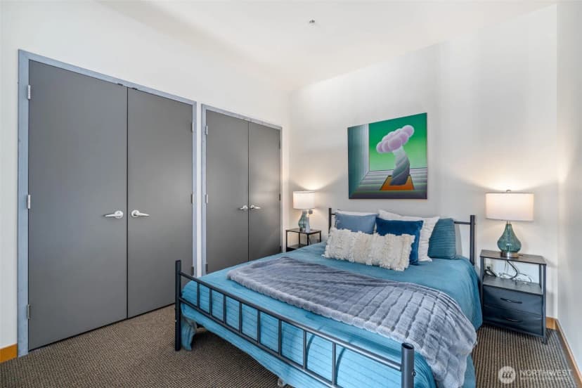 Property photo for 1414 12th Avenue #406, Seattle photo 13