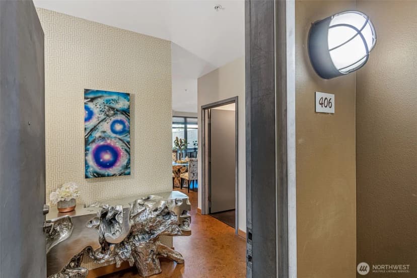 Property photo for 1414 12th Avenue #406, Seattle photo 18