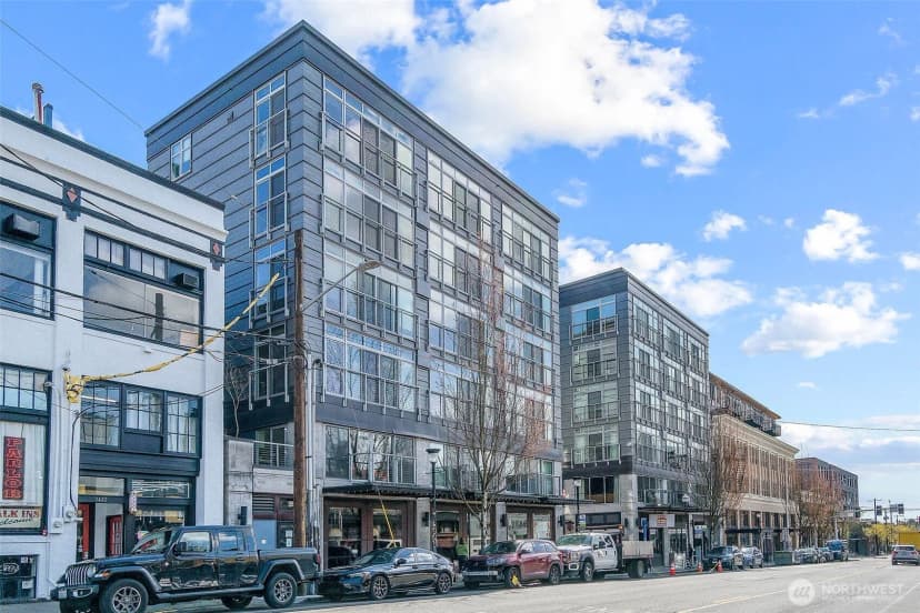 Property photo for 1414 12th Avenue #406, Seattle photo 28