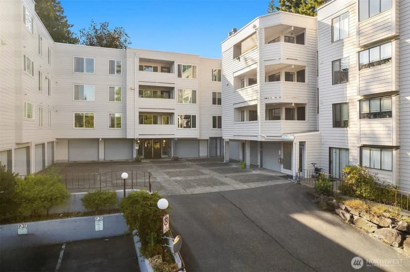 Property photo for 17417 Ashworth Avenue N #203, Shoreline photo 29