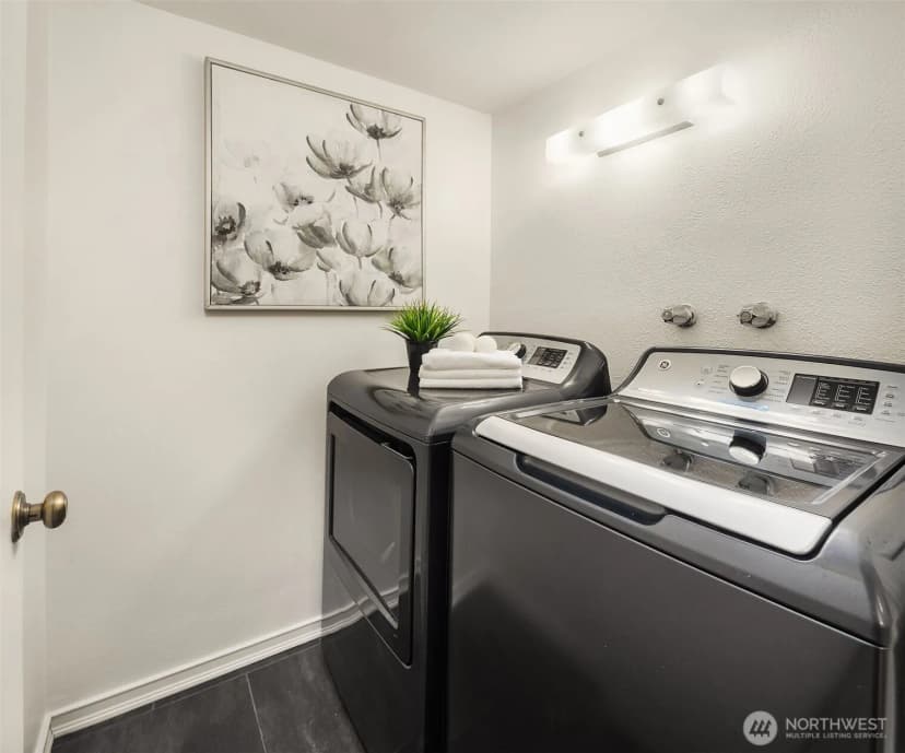 Property photo for 17417 Ashworth Avenue N #203, Shoreline photo 18