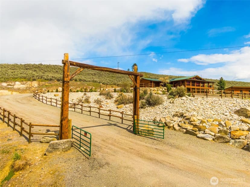 Property photo for 22525 Highway 20, Okanogan photo 2