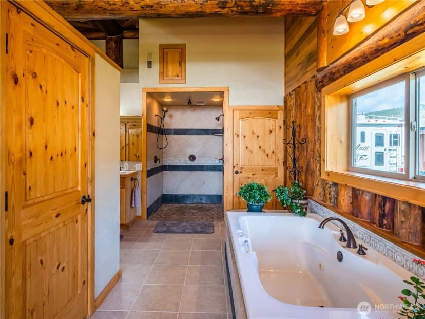 Property photo for 22525 Highway 20, Okanogan photo 25