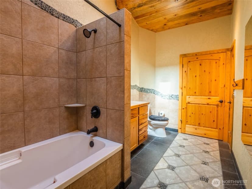 Property photo for 22525 Highway 20, Okanogan photo 21