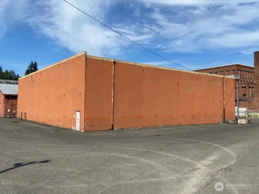 Property photo for 2926 S Steele Street, Tacoma photo 3