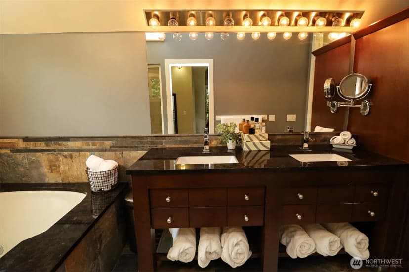 Property photo for 8777 Goshawk Road, Blaine photo 23