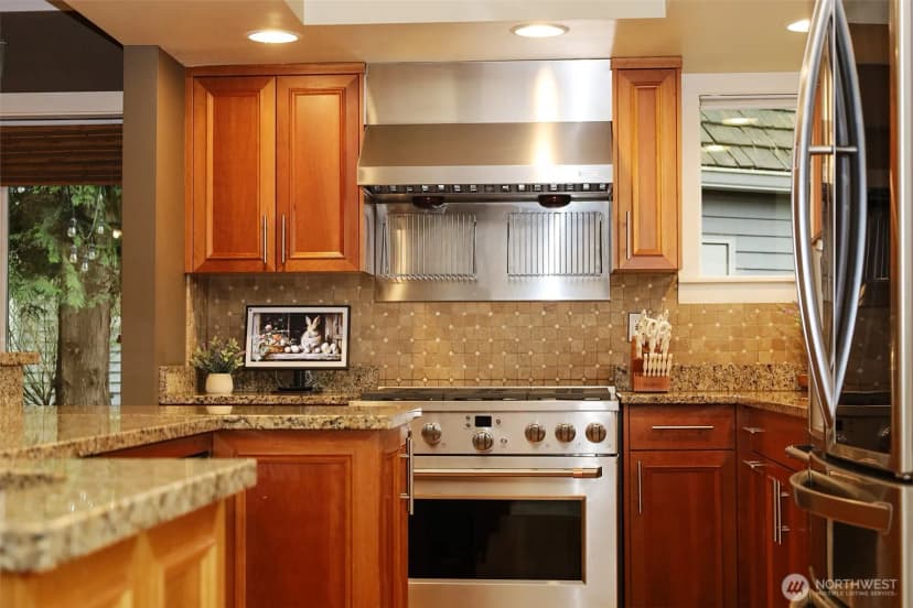 Property photo for 8777 Goshawk Road, Blaine photo 8