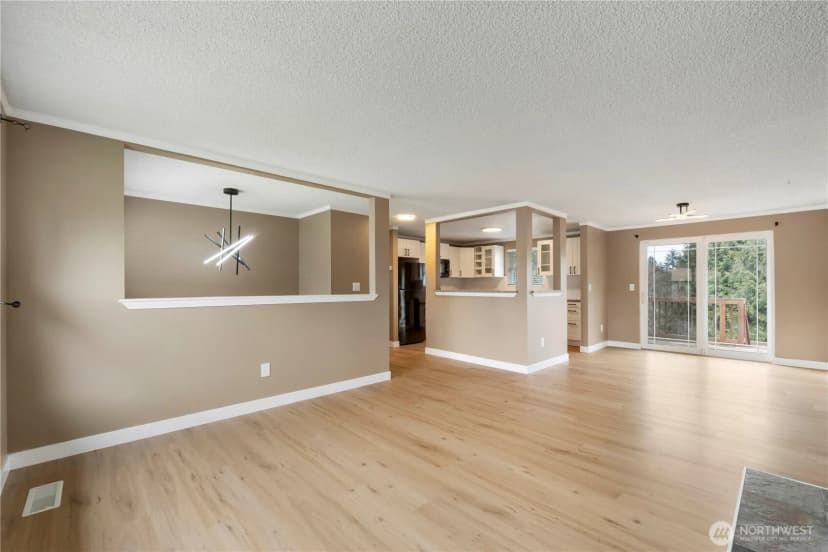 Property photo for 10202 58th Avenue Ct E, Puyallup photo 8