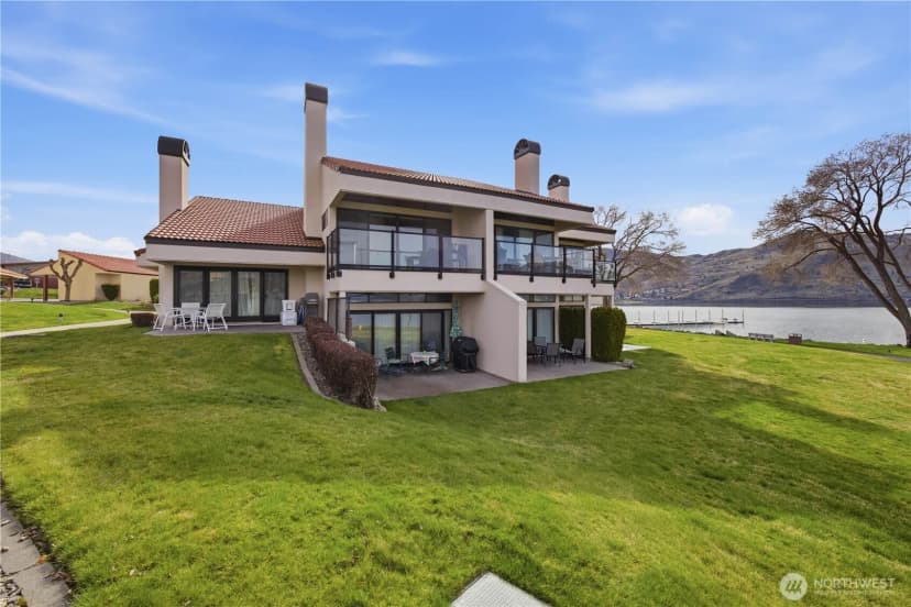 Property photo for 100 Lake Chelan Shores Dr. #3-8, Chelan photo 28