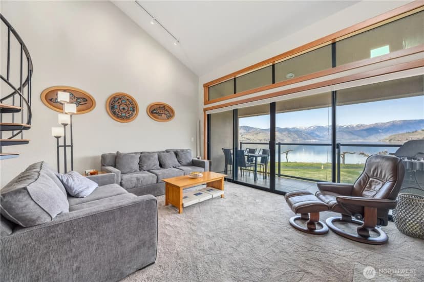 Property photo for 100 Lake Chelan Shores Dr. #3-8, Chelan photo 3
