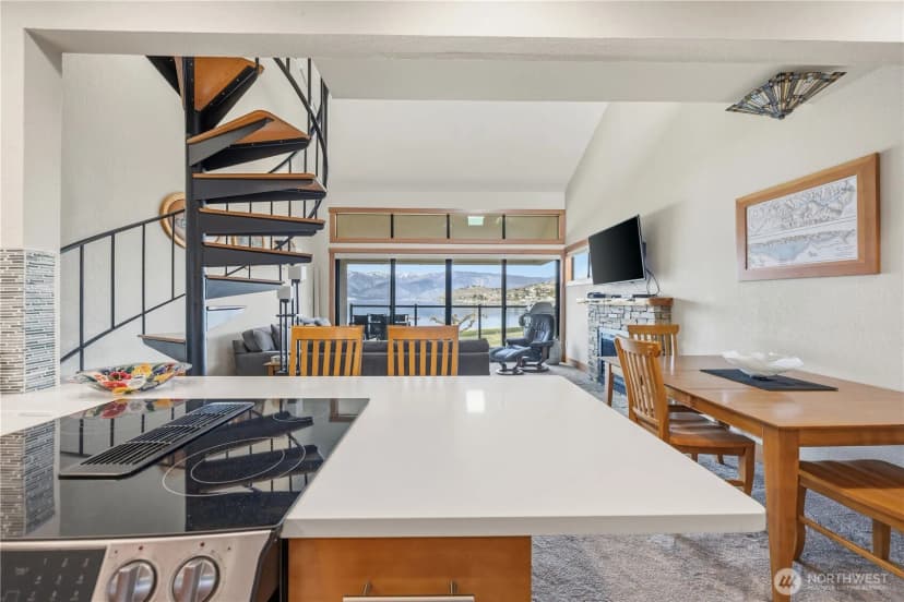 Property photo for 100 Lake Chelan Shores Dr. #3-8, Chelan photo 8