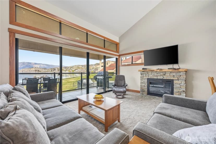 Property photo for 100 Lake Chelan Shores Dr. #3-8, Chelan photo 5