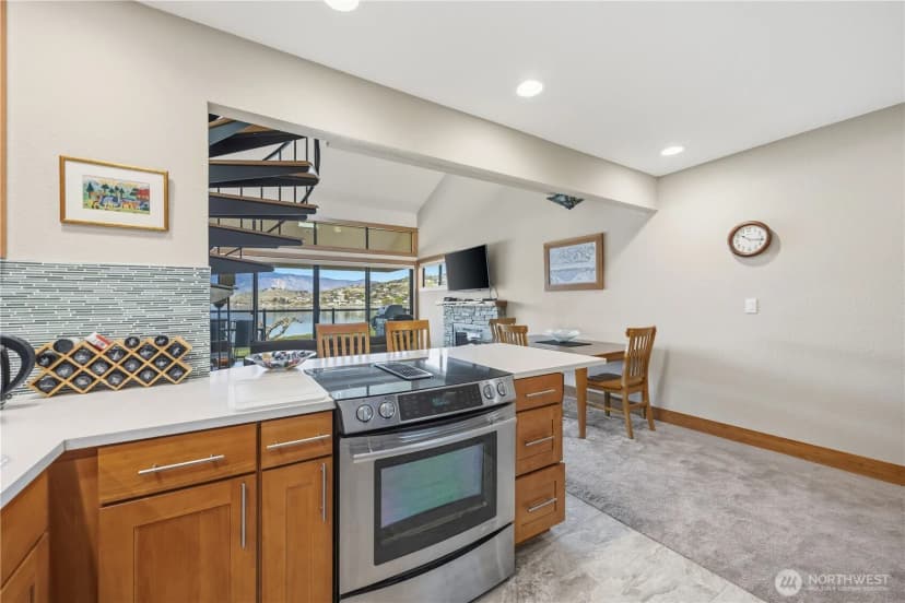 Property photo for 100 Lake Chelan Shores Dr. #3-8, Chelan photo 9